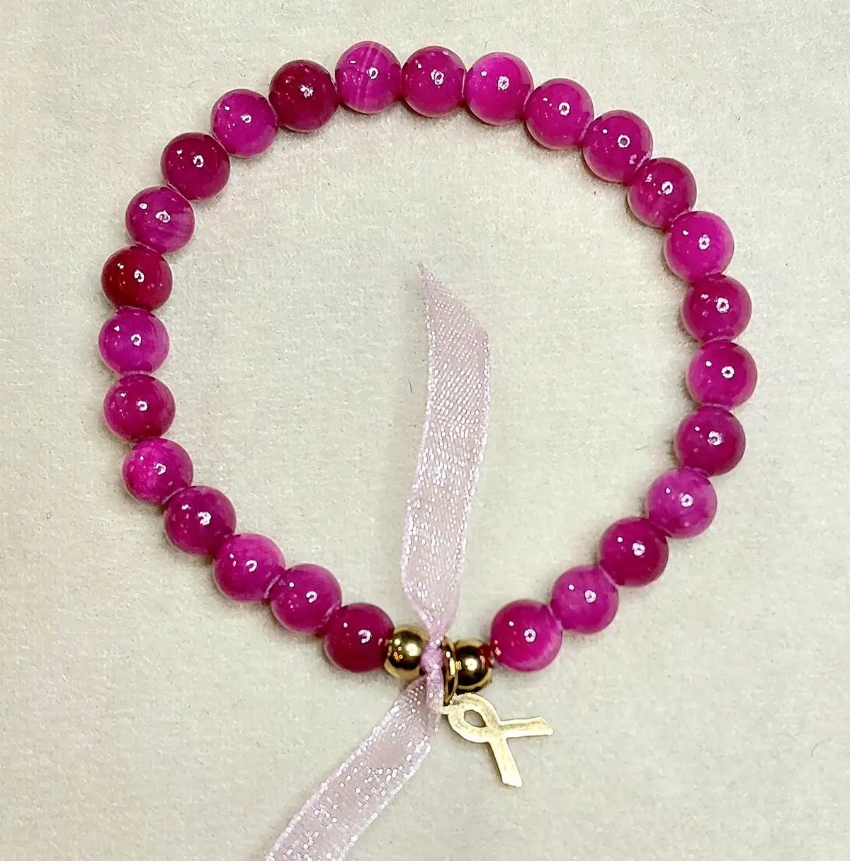 Bracelet Octobre Rose perles 6 mm de Jade Camélia