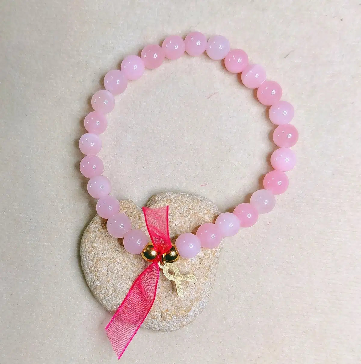 Bracelet Octobre Rose perles 6 mm de Jade Rose pâle